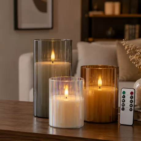 How to Choose Realistic LED Candles for Wholesale and Retail Programs