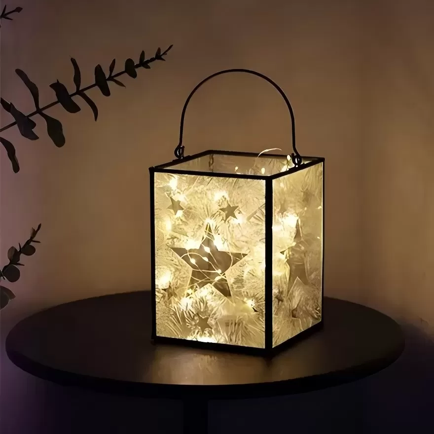 Christmas Lantern with Ice-Pattern Glass